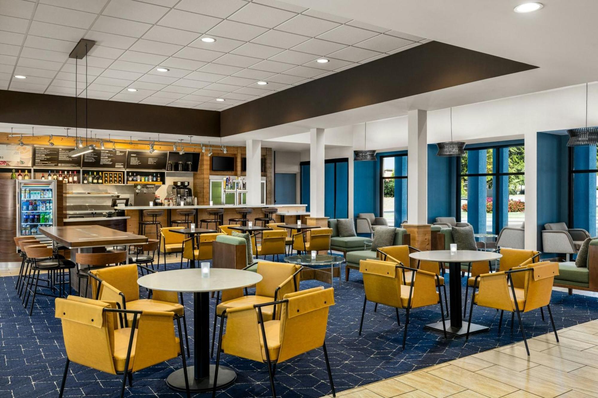 Courtyard Atlanta Northlake Такер Экстерьер фото