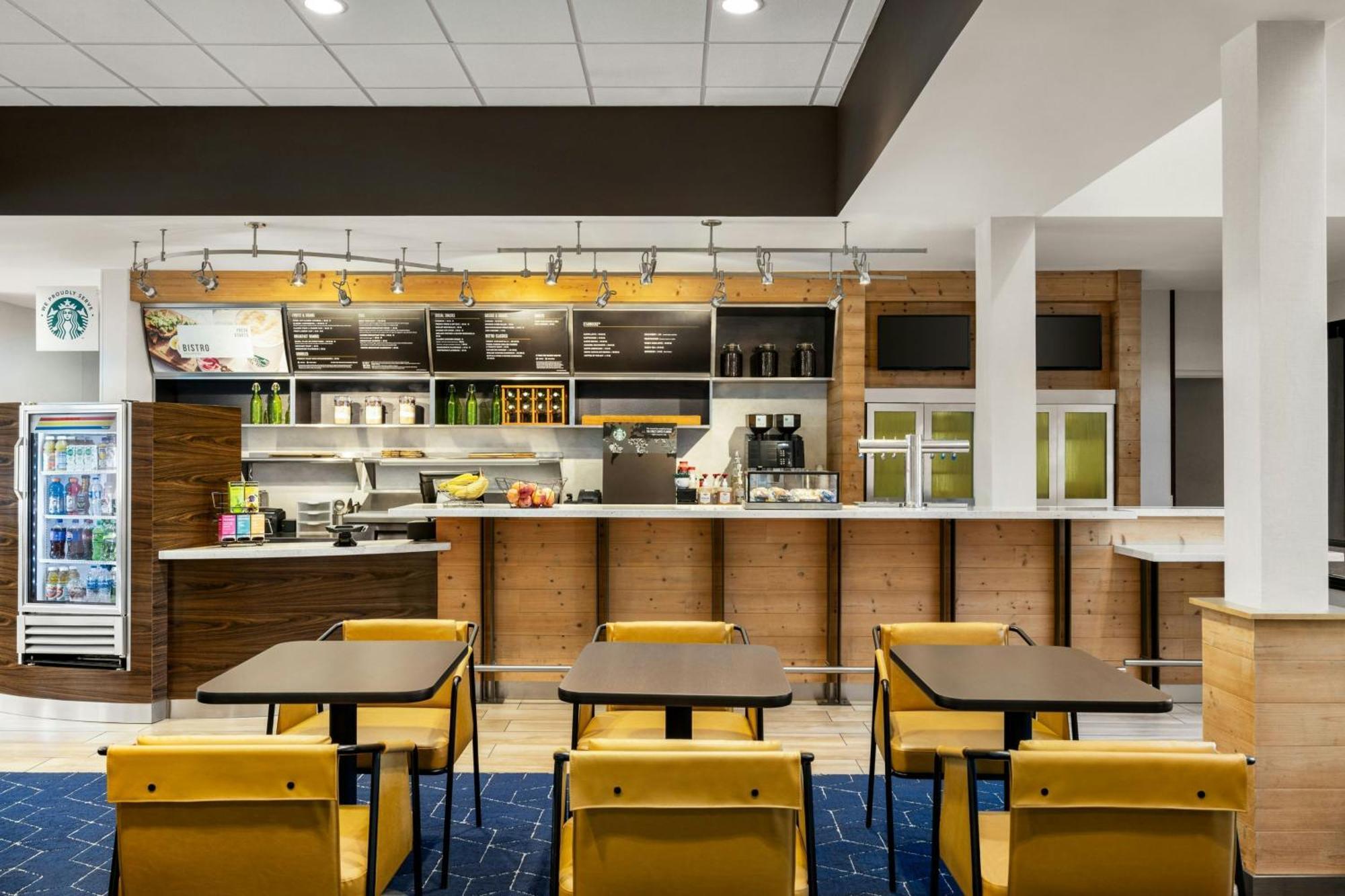 Courtyard Atlanta Northlake Такер Экстерьер фото
